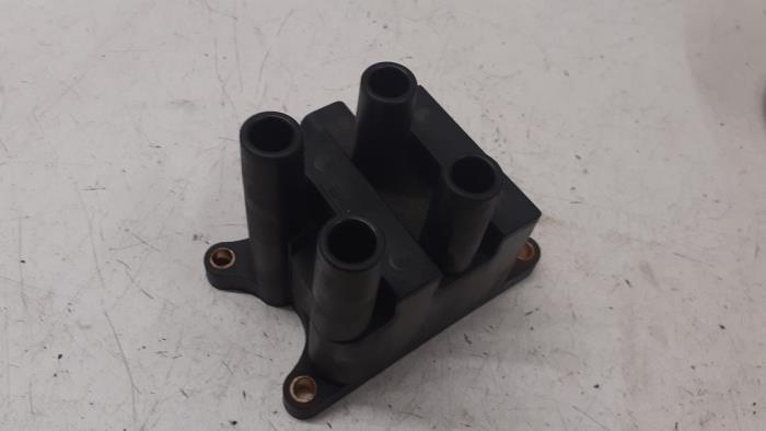 Gebrauchte Zündspule Ford Focus 3 1.6 Ti-VCT 16V 125 Preis € 40,00 Margenregelung angeboten von Autodemontage van de Laar