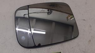 Used Mirror glass, left Opel Vivaro 1.6 CDTi BiTurbo Price € 25,00 Margin scheme offered by Autodemontage van de Laar