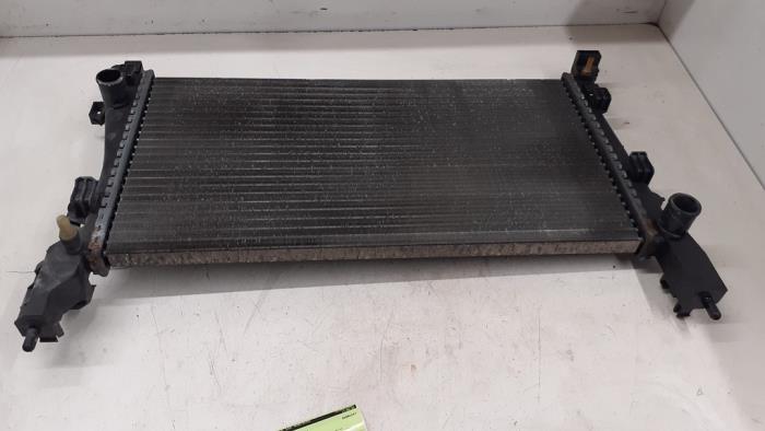 Used Radiator Peugeot Bipper (AA) 1.4 HDi Price € 50,00 Margin scheme offered by Autodemontage van de Laar