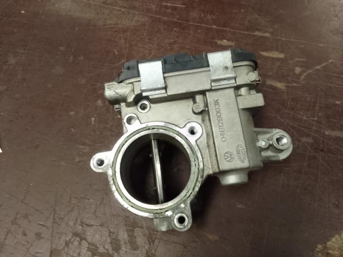 Throttle body from a Skoda Fabia III (NJ3) 1.4 TDI 12V 90 2015