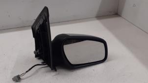 Used Wing mirror, right Ford Fiesta 4 1.3i Price € 25,00 Margin scheme offered by Autodemontage van de Laar