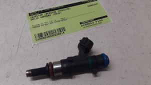 Usagé Injecteur (injection essence) Dacia Sandero II 0.9 TCE 12V Prix € 20,00 Règlement à la marge proposé par Autodemontage van de Laar