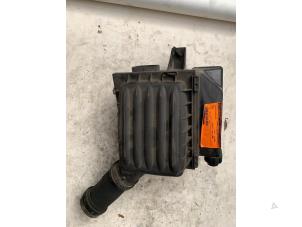 Gebrauchte Luftfiltergehäuse Opel Combo (Corsa B) 1.7 D Preis € 40,00 Margenregelung angeboten von Autodemontage van de Laar
