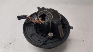 Used Heating and ventilation fan motor Mercedes A (W169) 1.5 A-160 Price € 40,00 Margin scheme offered by Autodemontage van de Laar