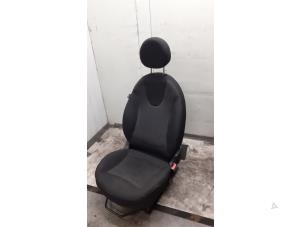 Used Seat, right Mini Mini (R56) 1.4 16V One Price € 100,00 Margin scheme offered by Autodemontage van de Laar