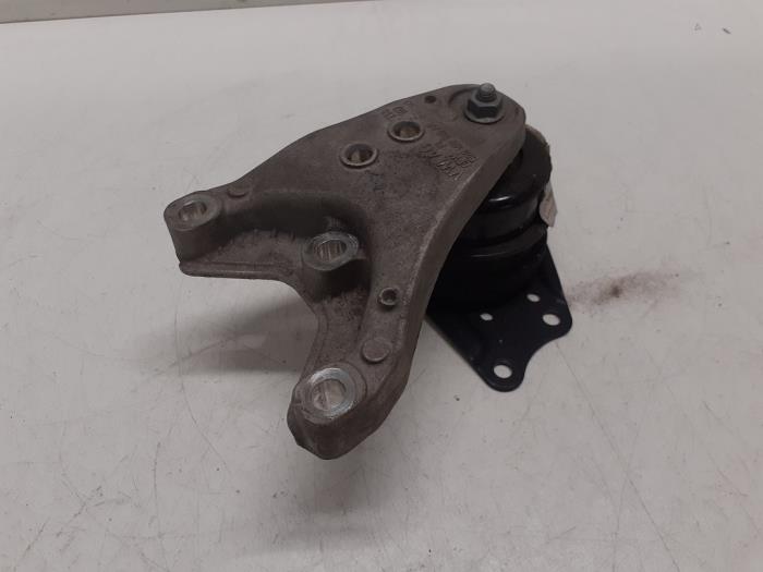 Usagé Support moteur Seat Ibiza ST (6J8) 1.2 TDI Ecomotive Prix € 50,00 Règlement à la marge proposé par Autodemontage van de Laar