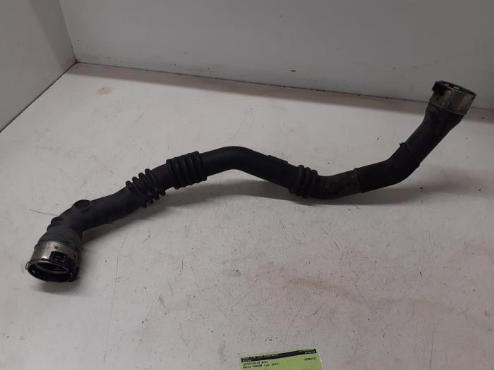 Intercooler tube from a Dacia Dokker Express (8S) 1.5 dCi 75 2014