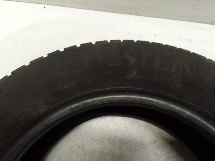 Tyre with tyre size 175/65/14 - VREDESTEIN