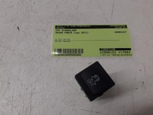 Gebrauchte ESP Schalter Skoda Fabia II (5J) 1.2 TSI Preis € 10,00 Margenregelung angeboten von Autodemontage van de Laar