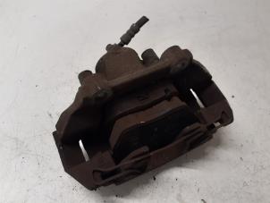 Used Front brake calliper, right Skoda Fabia II (5J) 1.2 TSI Price € 35,00 Margin scheme offered by Autodemontage van de Laar