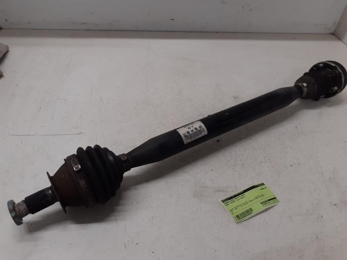 Front drive shaft, right from a Seat Ibiza IV (6J5) 1.2 12V 2012