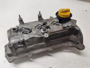 Used Rocker cover Renault Clio IV (5R) 0.9 Energy TCE 90 12V Price € 96,80 Inclusive VAT offered by Autodemontage van de Laar