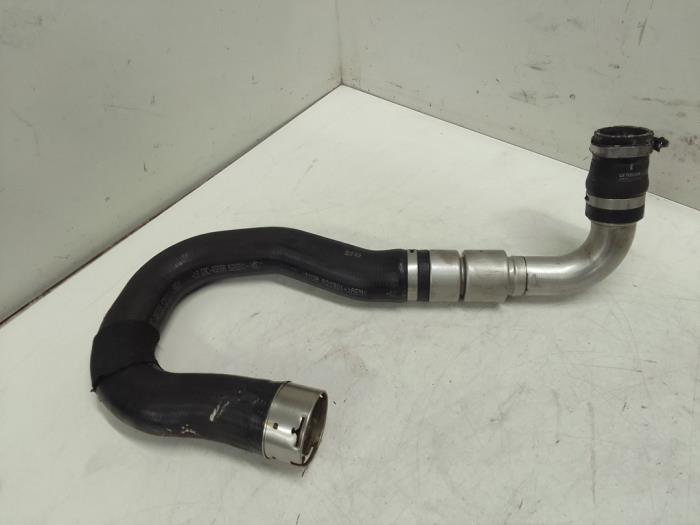 Usagé Tuyau intercooler Opel Mokka/Mokka X 1.4 Turbo 16V 4x2 Prix € 75,00 Règlement à la marge proposé par Autodemontage van de Laar