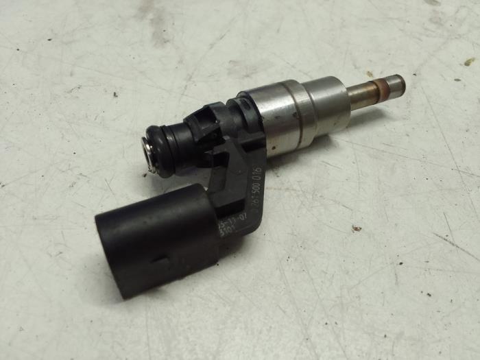 Injektoren (Benzineinspritzung) mei motorcode BAG Vorrat 