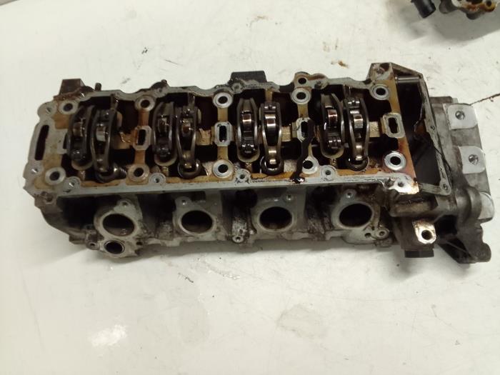 Cylinder head Volkswagen Polo V 1.2 TSI - 03F103475K CBZC