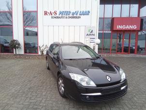 Used Front panel Renault Laguna III Estate (KT) 2.0 16V Price € 100,00 Margin scheme offered by Autodemontage van de Laar