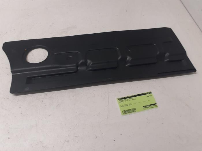 Cover, miscellaneous from a Renault Clio V (RJAB) 1.0 TCe 90 12V 2021
