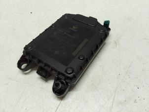 Usados Sensor de batería Renault Megane Precio € 100,00 Norma de margen ofrecido por Autodemontage van de Laar