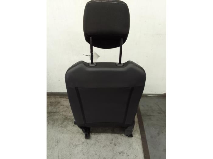 Seat, right from a Renault Clio IV (5R)  2019