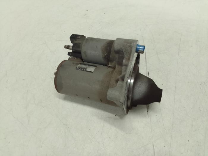 Begagnade Startmotor Peugeot 2008 (CU) 1.2 Vti 12V PureTech 82 Pris € 90,00 Marginaltabell erbjuds av Autodemontage van de Laar