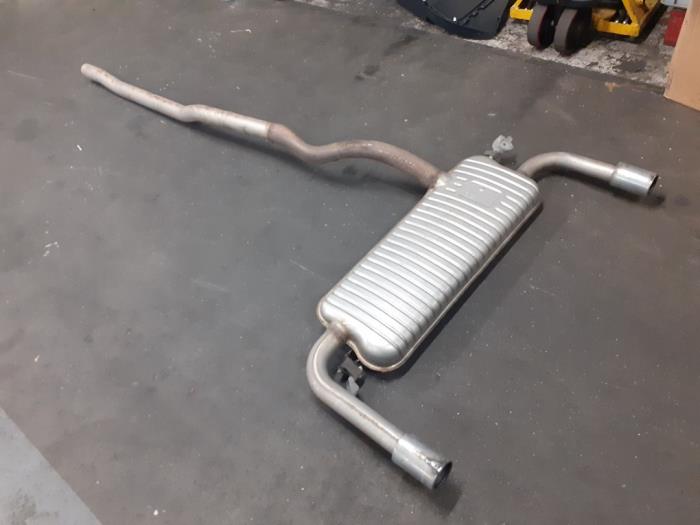 Exhaust rear silencer from a BMW X1 (F48) sDrive 18d 2.0 16V 2015