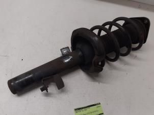 Used Front shock absorber rod, right Ford Focus 3 Wagon 1.6 TDCi ECOnetic Price € 55,00 Margin scheme offered by Autodemontage van de Laar