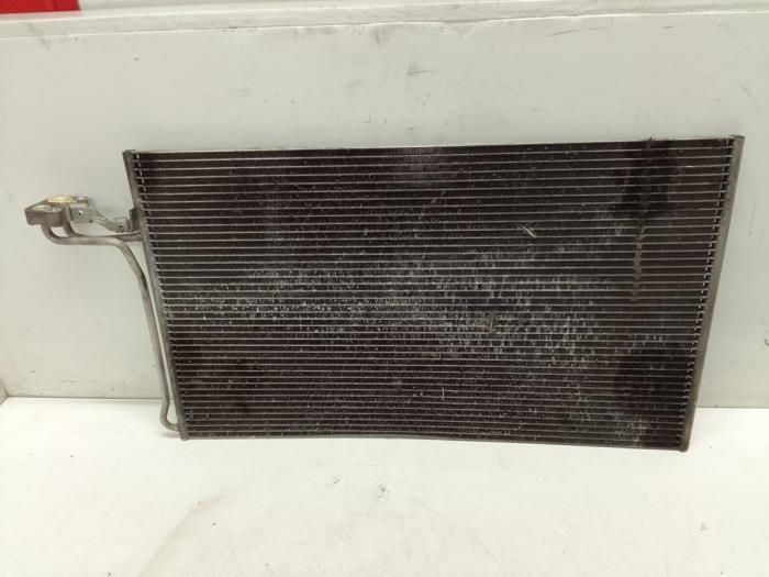 Usagé Radiateur clim Volvo V50 (MW) 2.4 20V Prix € 70,00 Règlement à la marge proposé par Autodemontage van de Laar