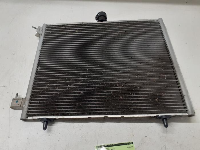 Usagé Radiateur clim Peugeot 2008 (CU) 1.2 Vti 12V PureTech 82 Prix € 70,00 Règlement à la marge proposé par Autodemontage van de Laar