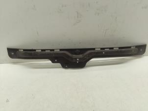 Used Rear bumper bracket central Ford Fiesta 6 (JA8) Price on request offered by Autodemontage van de Laar