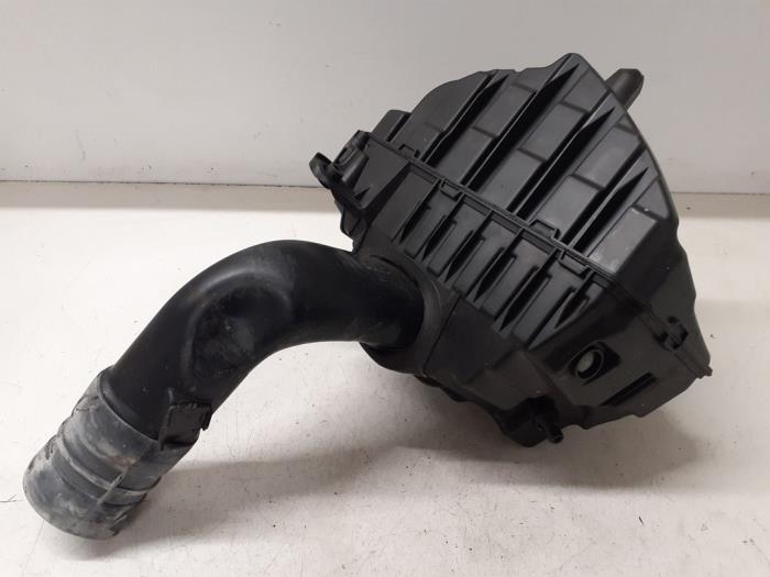 Begagnade Luftfilterhus Renault Scénic III (JZ) 1.4 16V TCe 130 Pris € 50,00 Marginaltabell erbjuds av Autodemontage van de Laar