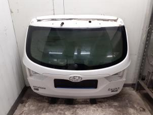 Gebrauchte Heckklappe Hyundai iX20 (JC) 1.4i 16V Preis € 250,00 Margenregelung angeboten von Autodemontage van de Laar