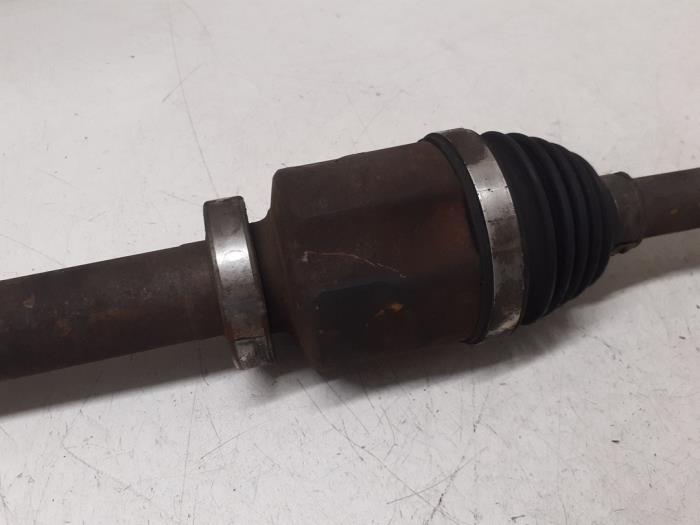 Front drive shaft, right from a Renault Grand Scénic III (JZ) 1.5 dCi 110 2013
