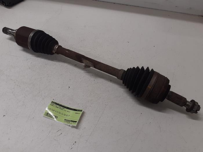 Front drive shaft, left from a Renault Grand Scénic III (JZ) 1.5 dCi 110 2013