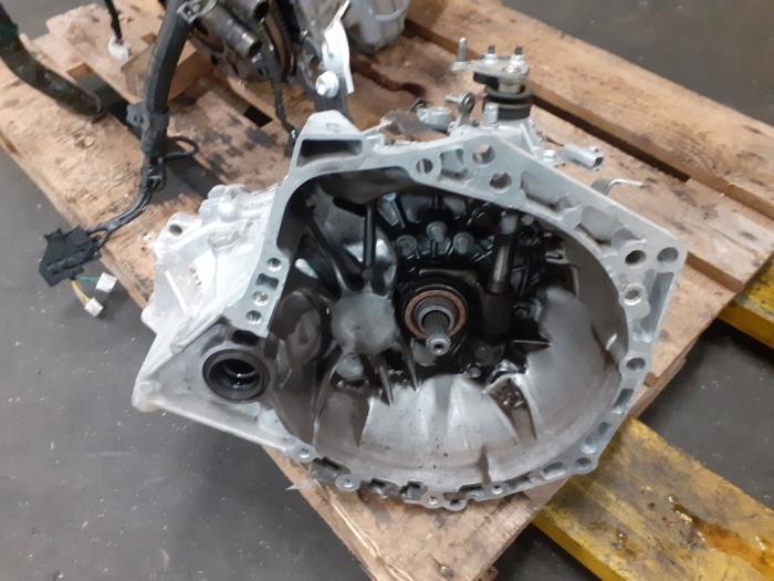 Gebrauchte Getriebe Toyota Aygo (B40) 1.0 12V VVT-i Preis € 325,00 Margenregelung angeboten von Autodemontage van de Laar