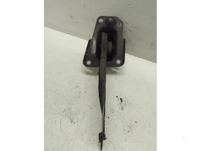 Rear wishbone, left from a Volkswagen Golf VII (AUA) 2.0 GTI 16V 2013