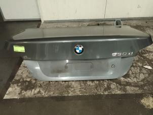 Used Boot lid BMW 5 serie (E60) 530d 24V Price € 150,00 Margin scheme offered by Autodemontage van de Laar