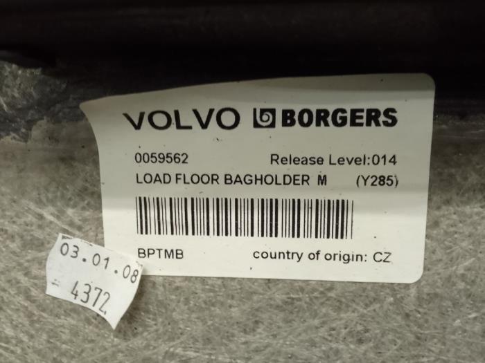 Suelo maletero de un Volvo V70 (BW) 2.4 D5 20V 2008