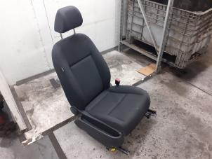 Used Seat, right Volkswagen Golf Plus (5M1/1KP) 1.4 16V Price € 125,00 Margin scheme offered by Autodemontage van de Laar