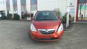 Usados Capó Opel Meriva 1.7 CDTI 16V Precio € 160,00 Norma de margen ofrecido por Autodemontage van de Laar