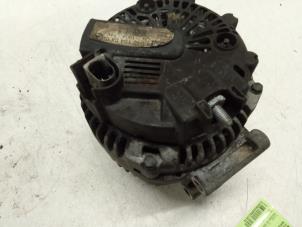 Dynamo van een Mercedes-Benz Viano (639) 3.0 CDI V6 24V 2008