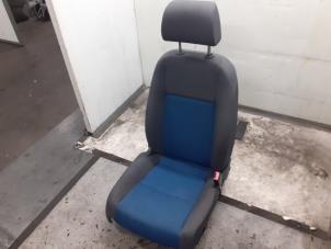 Used Seat, right Volkswagen Golf V (1K1) 1.6 FSI 16V Price € 125,00 Margin scheme offered by Autodemontage van de Laar