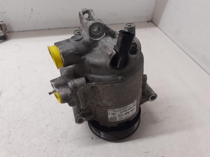 Usagé Pompe clim Volkswagen Golf V (1K1) Prix € 75,00 Règlement à la marge proposé par Autodemontage van de Laar