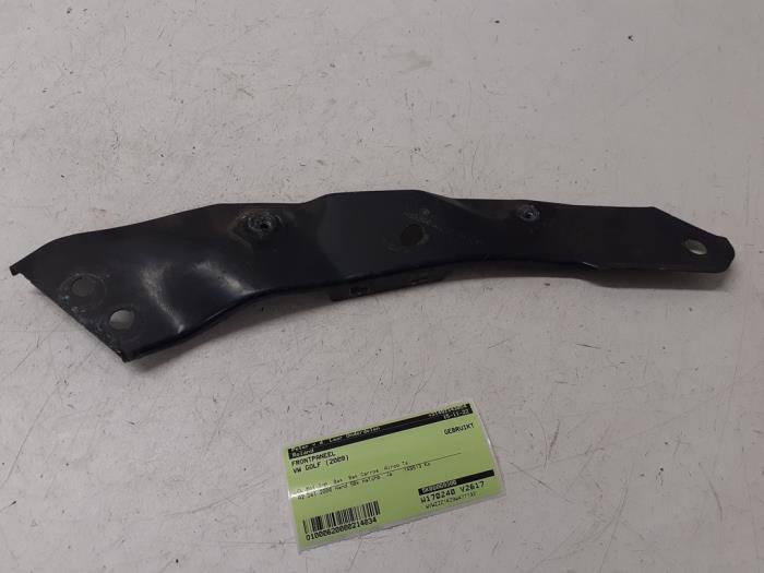 Begagnade Front Volkswagen Golf V (1K1) Pris på förfrågan erbjuds av Autodemontage van de Laar
