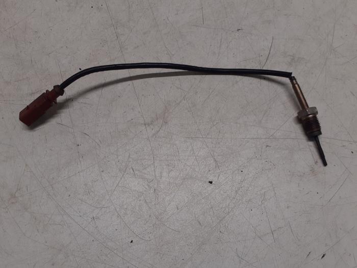 Usagé Sensor température d’échappement Volkswagen Caddy Cargo V (SBA/SBH) 2.0 TDI BlueMotionTechnology Prix € 78,65 Prix TTC proposé par Autodemontage van de Laar