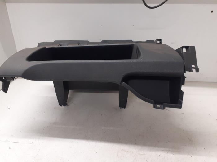 Storage compartment from a Renault Kangoo Express (FW) 1.5 dCi 90 FAP 2011