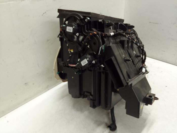 Cuerpo de calefactor de un Opel Mokka/Mokka X 1.4 Turbo 16V 4x2 2015