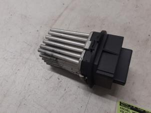 Used Heater resistor Volvo V70 (BW) 2.4 D5 20V Price € 25,00 Margin scheme offered by Autodemontage van de Laar