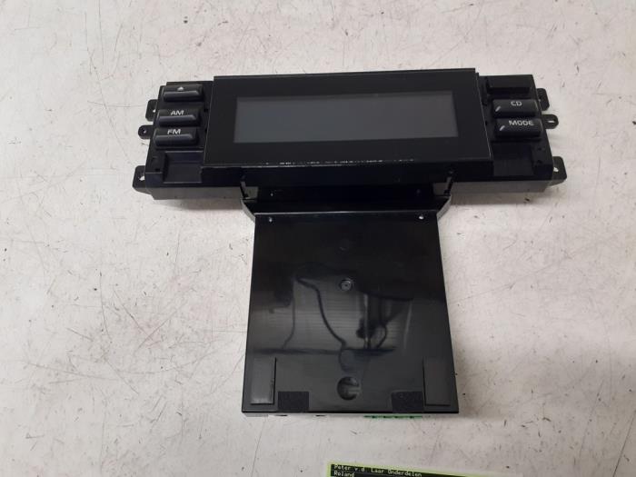 Begagnade Innerdisplay Volvo V70 (BW) 2.4 D5 20V Pris € 40,00 Marginaltabell erbjuds av Autodemontage van de Laar