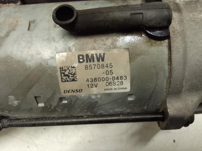 Rozrusznik z BMW X1 (F48) sDrive 18d 2.0 16V 2015
