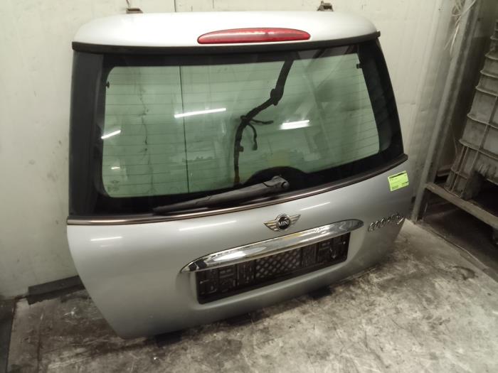 Tailgate from a MINI Mini One/Cooper (R50) 1.4 D One 2005